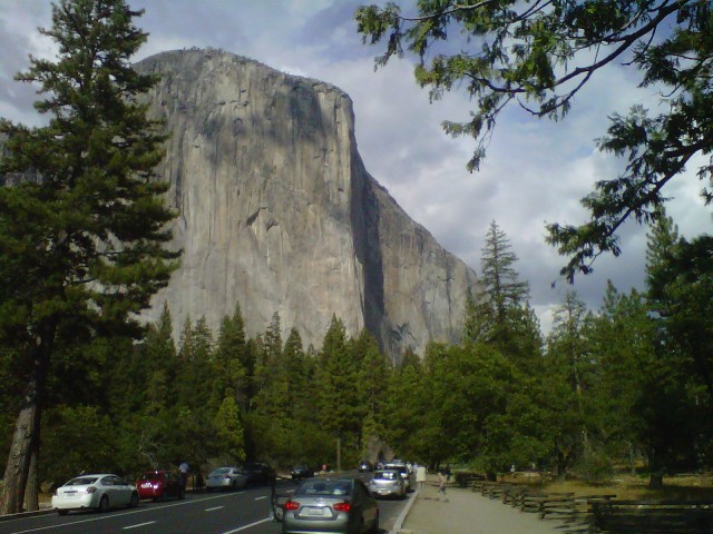El Capitan - Yosemite Valley (copyright 2011 JoshWillTravel)