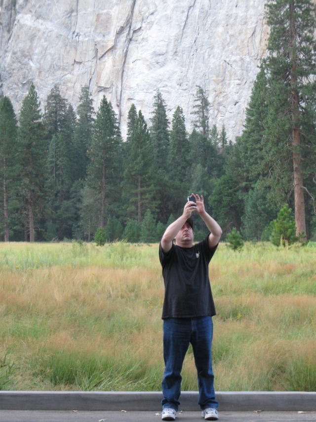 Taking pictures with my Blackberry in Yosemite Valley (copyright 2011 Aaron Barth)