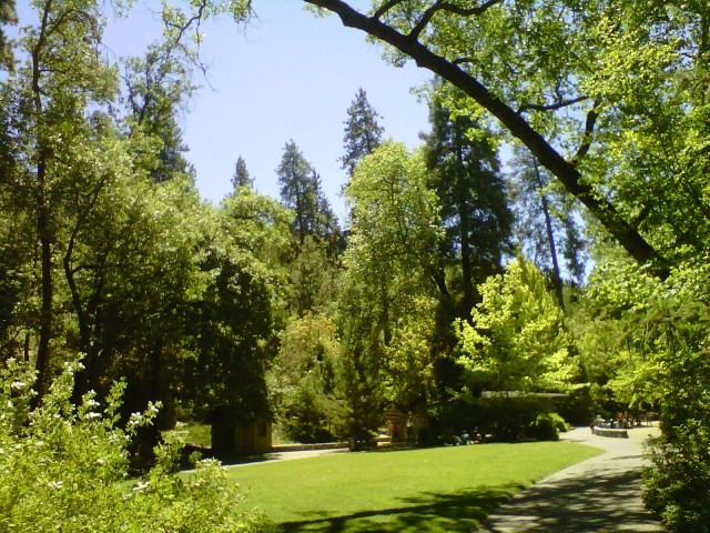 Lithia Park - Ashland, Oregon (copyright 2013 JoshWillTravel)